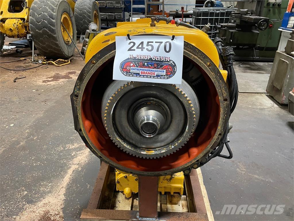Volvo L90E Transmission トランスミッション