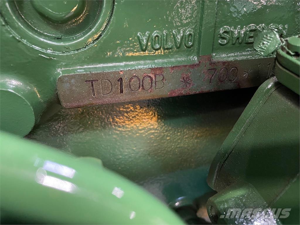 Volvo TD100B motor エンジン