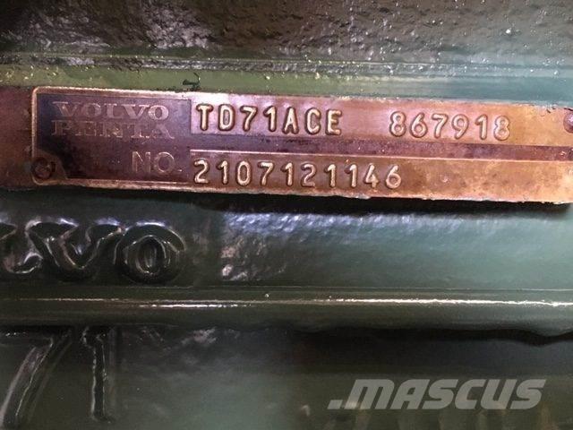 Volvo TD71ACE motor エンジン