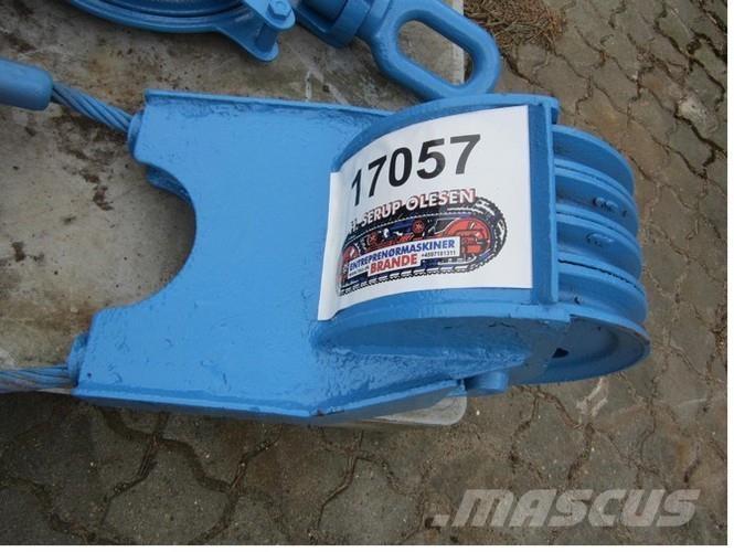  Wireblok med 4 wirehjul クレーン部品と設備