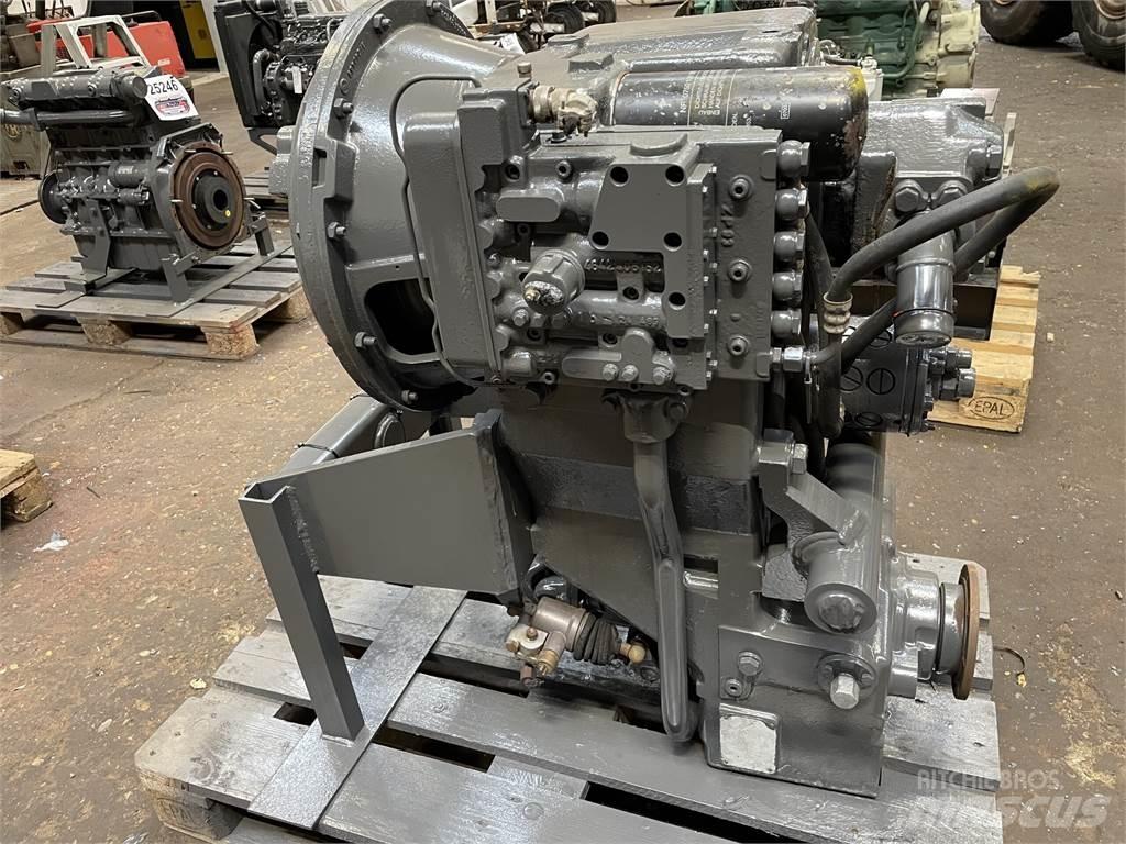 ZF 3WG-180 transmission トランスミッション