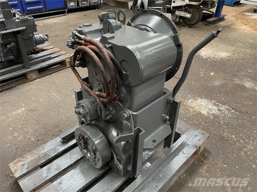 ZF 4WG190 transmission トランスミッション