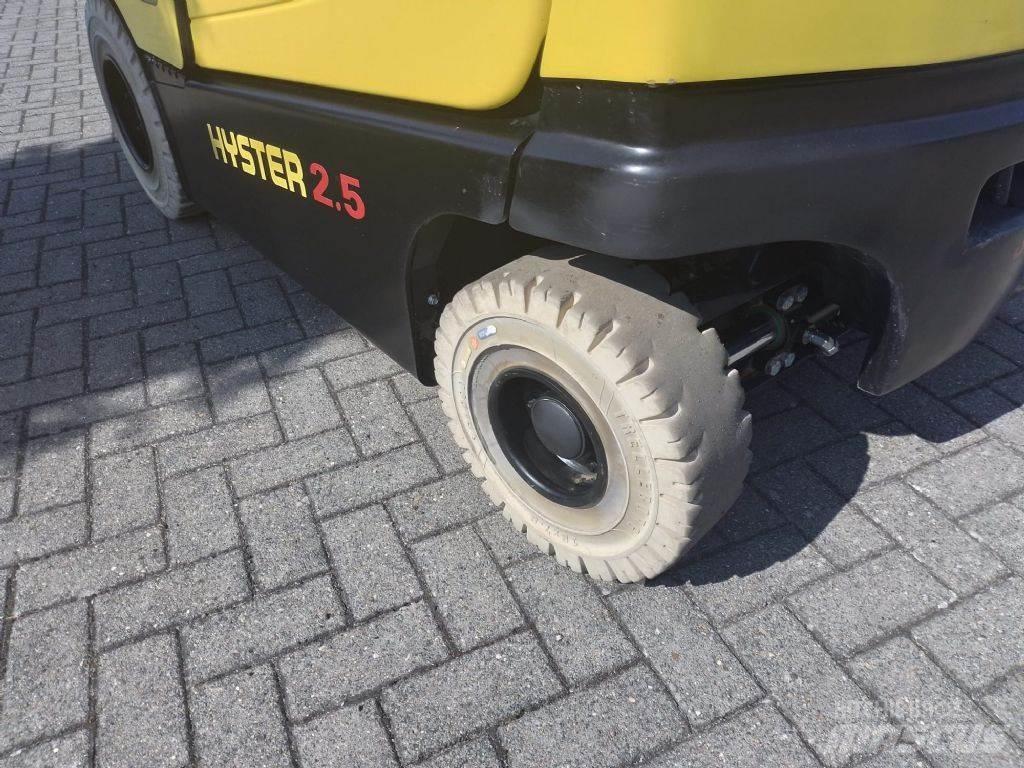 Hyster J2.5XN バッテリーフォークリフト