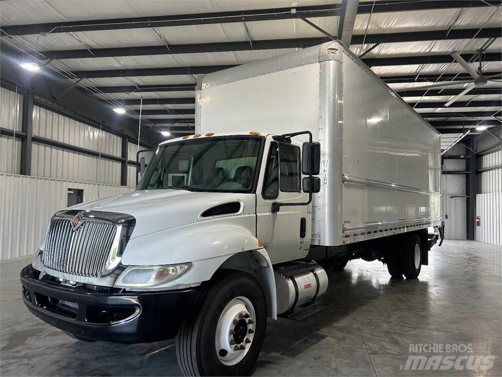 International 4300 ボックスボディー、ウイング、箱車