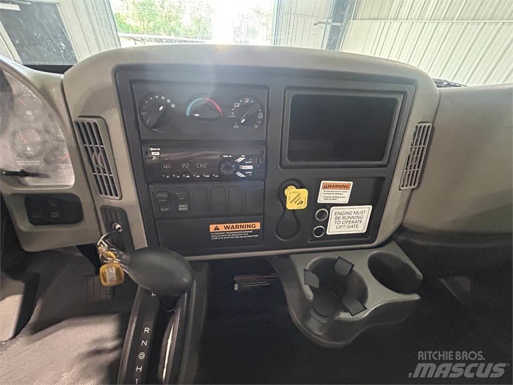 International 4300 ボックスボディー、ウイング、箱車