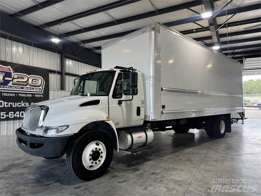 International 4300 ボックスボディー、ウイング、箱車