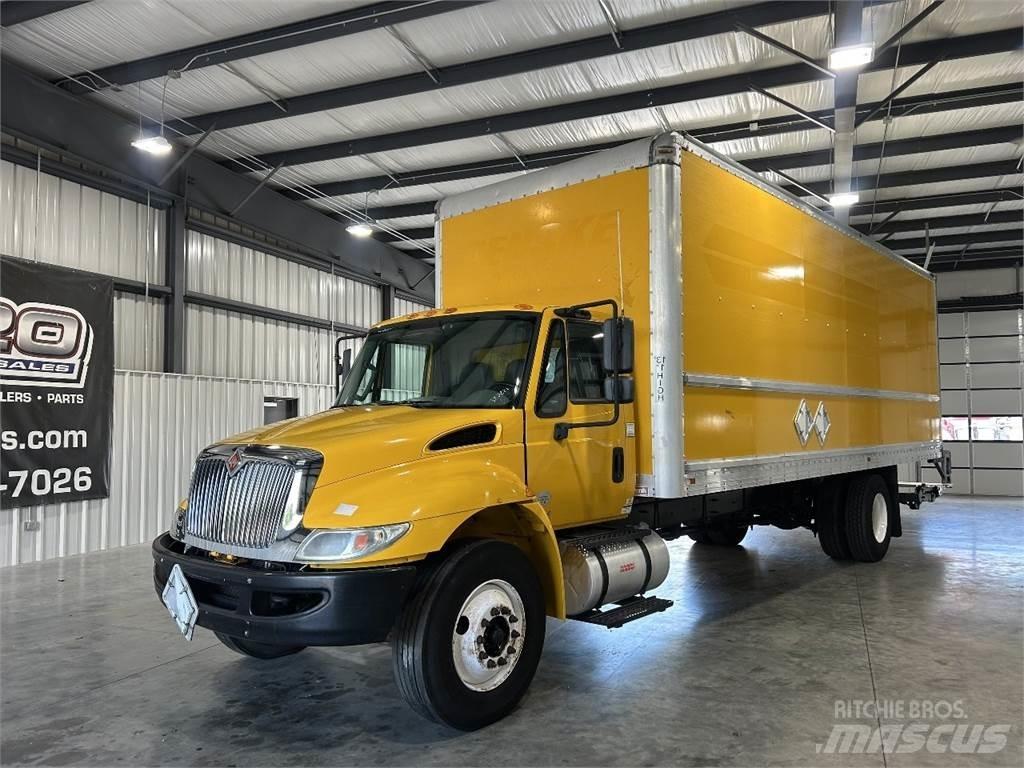 International 4300 ボックスボディー、ウイング、箱車