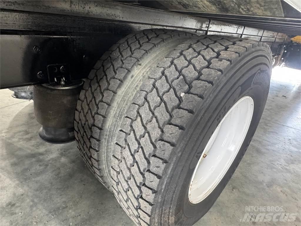 International MV607 ボックスボディー、ウイング、箱車