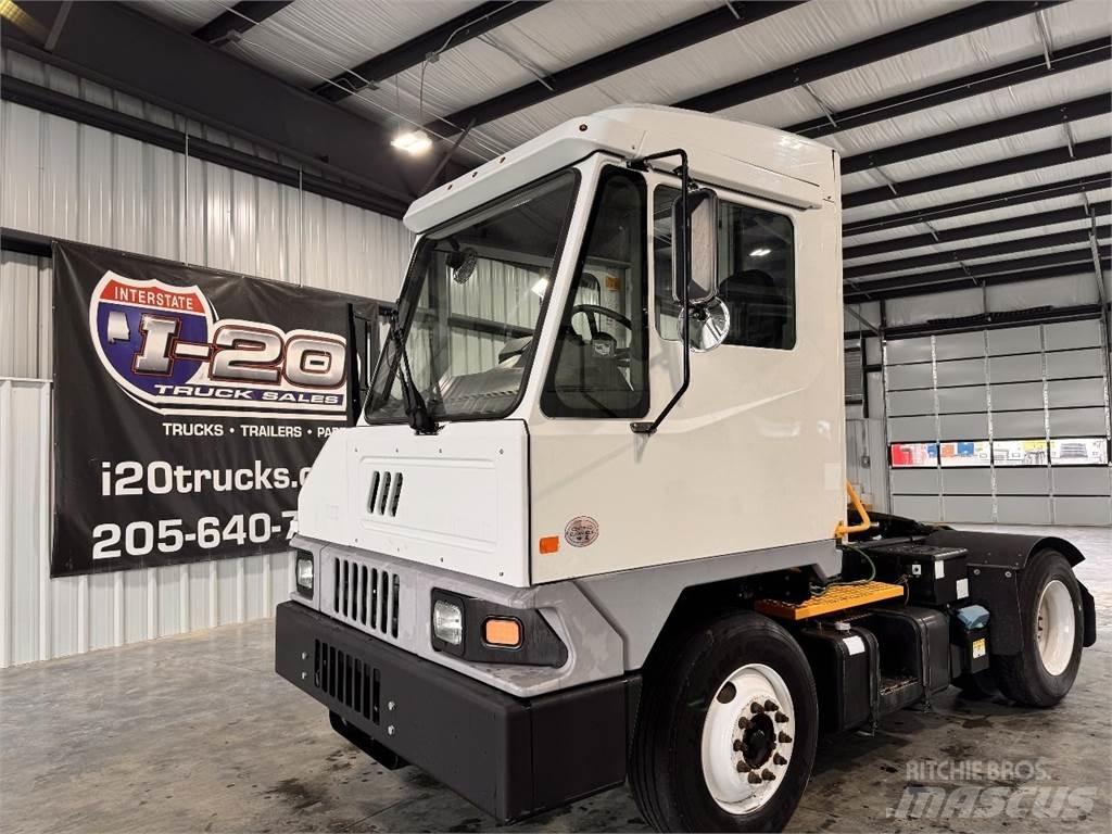Kalmar T2 ターミナルトラクター