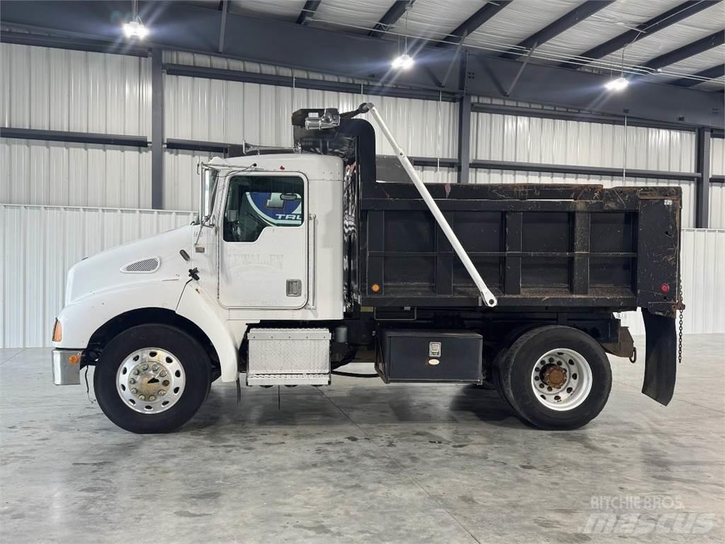 Kenworth T300 ダンプ