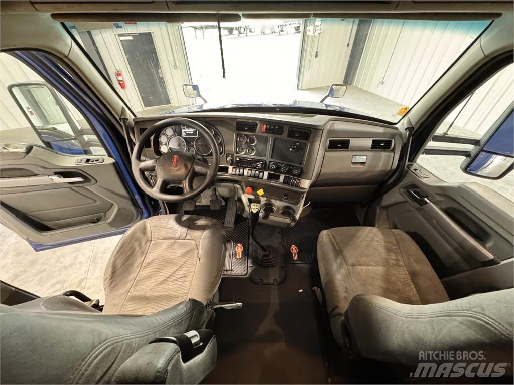Kenworth T680 中古トラクターヘッド | トレーラーヘッド