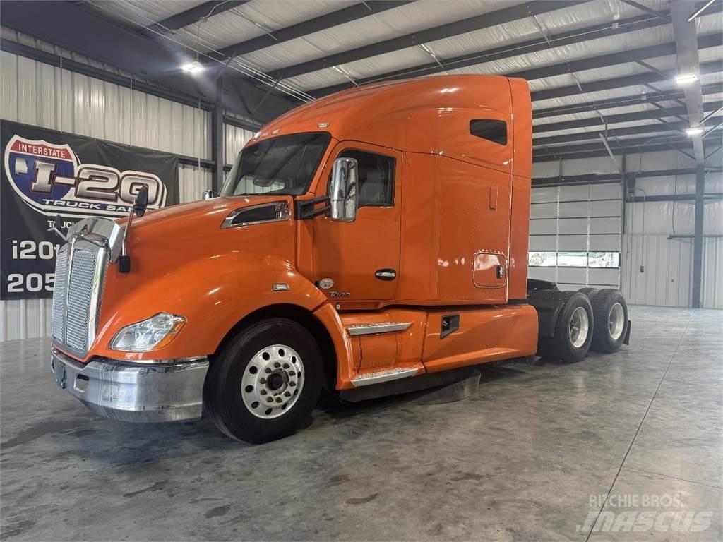 Kenworth T680 中古トラクターヘッド | トレーラーヘッド