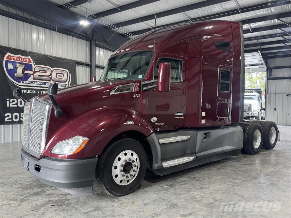 Kenworth T680 中古トラクターヘッド | トレーラーヘッド