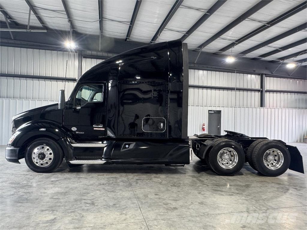 Kenworth T680 中古トラクターヘッド | トレーラーヘッド