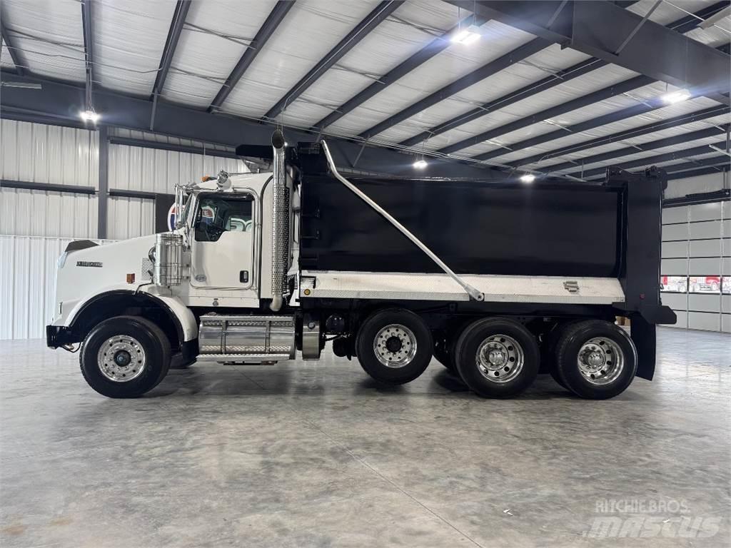 Kenworth T800 ダンプ