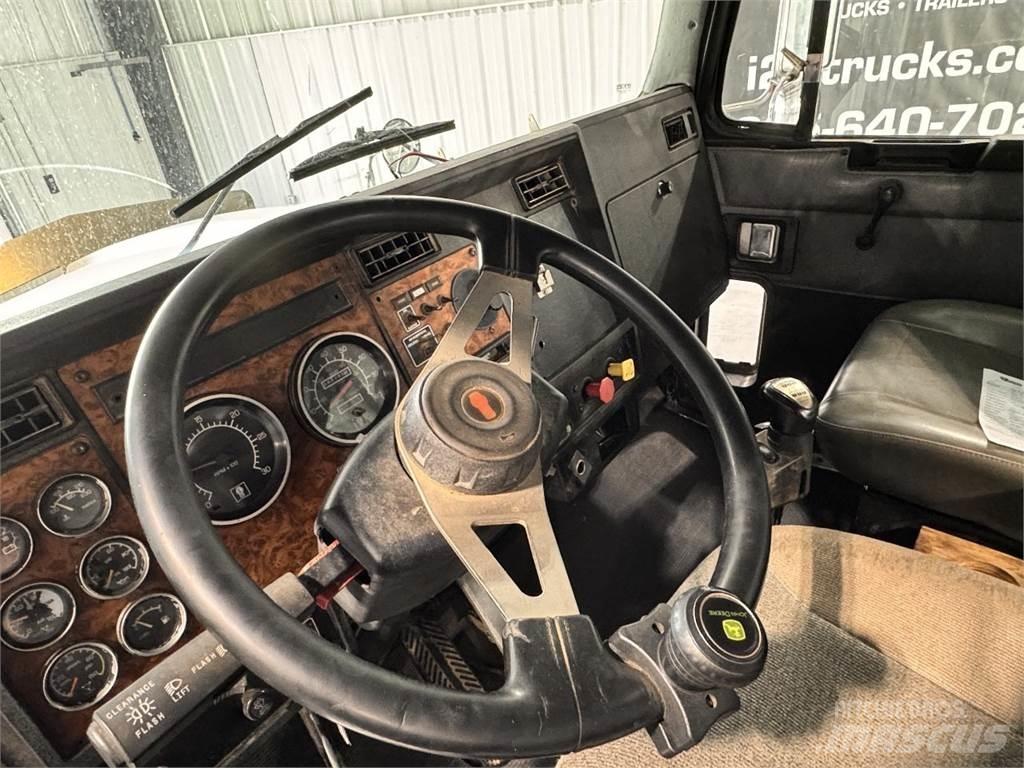 Kenworth T800 中古トラクターヘッド | トレーラーヘッド