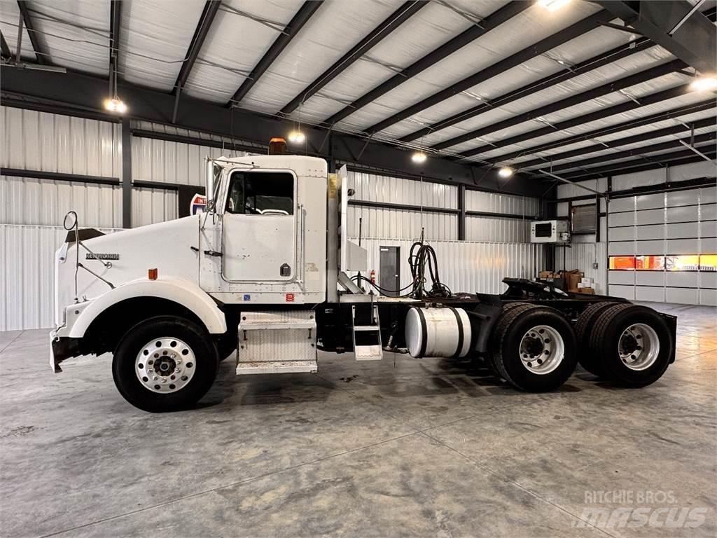 Kenworth T800 中古トラクターヘッド | トレーラーヘッド