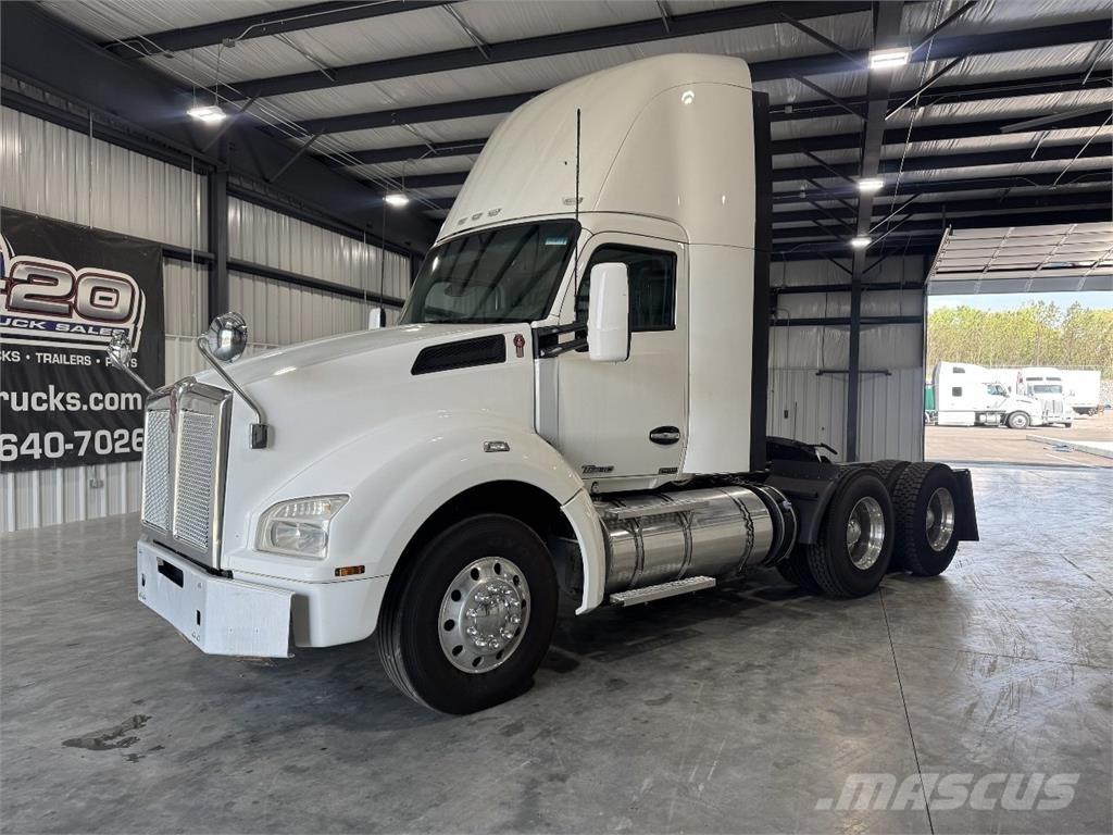 Kenworth T880 中古トラクターヘッド | トレーラーヘッド