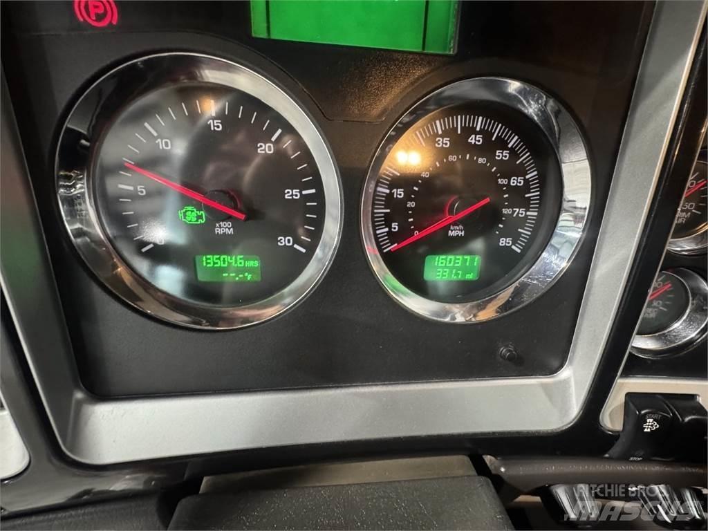 Kenworth W900 中古トラクターヘッド | トレーラーヘッド
