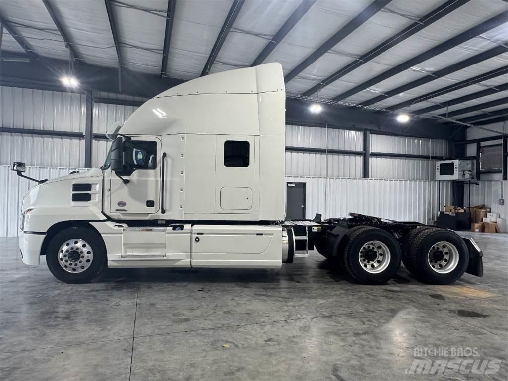 Mack AN64T 中古トラクターヘッド | トレーラーヘッド