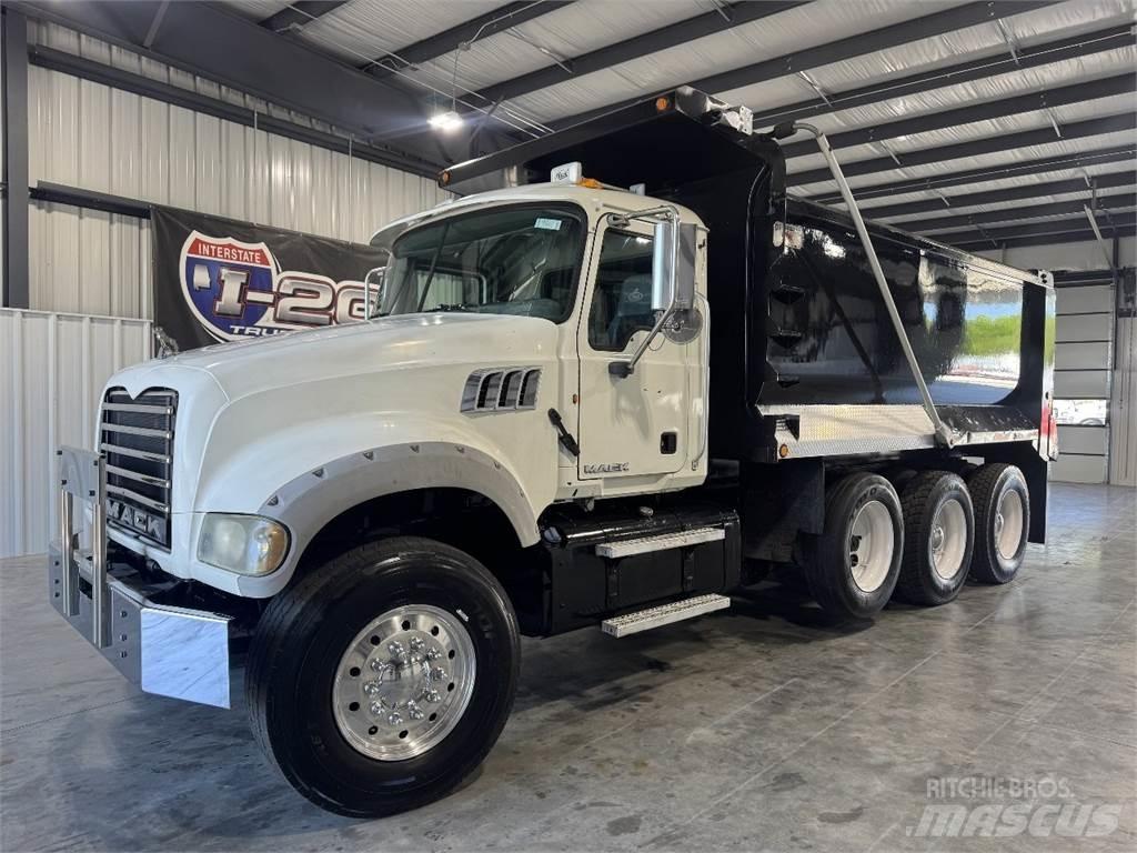 Mack GU713 ダンプ