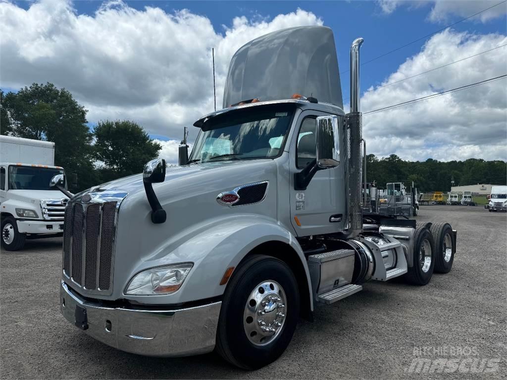 Peterbilt 579 中古トラクターヘッド | トレーラーヘッド