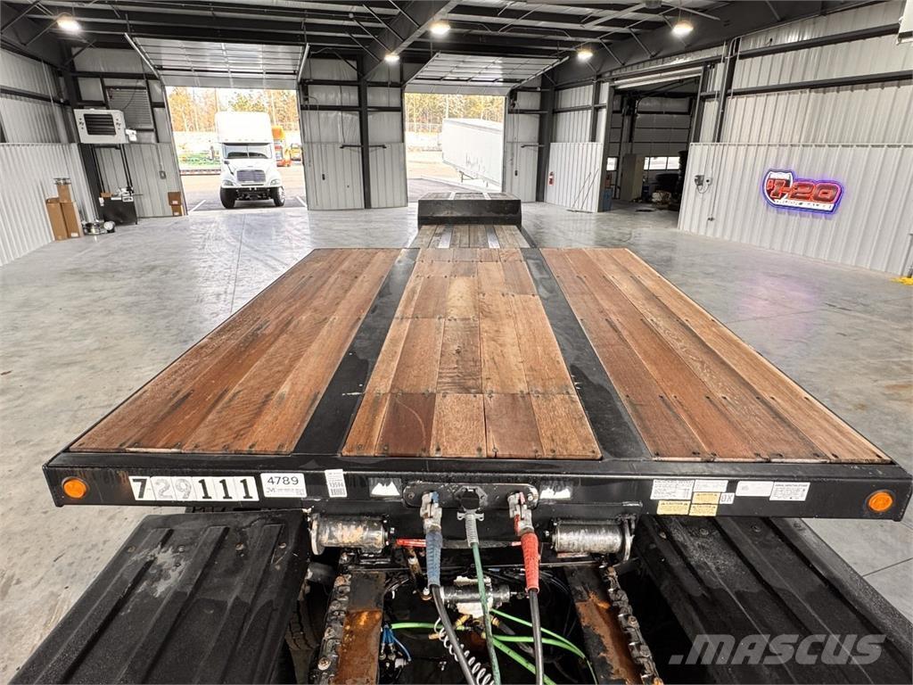 Trail King TK70MG ローローダー