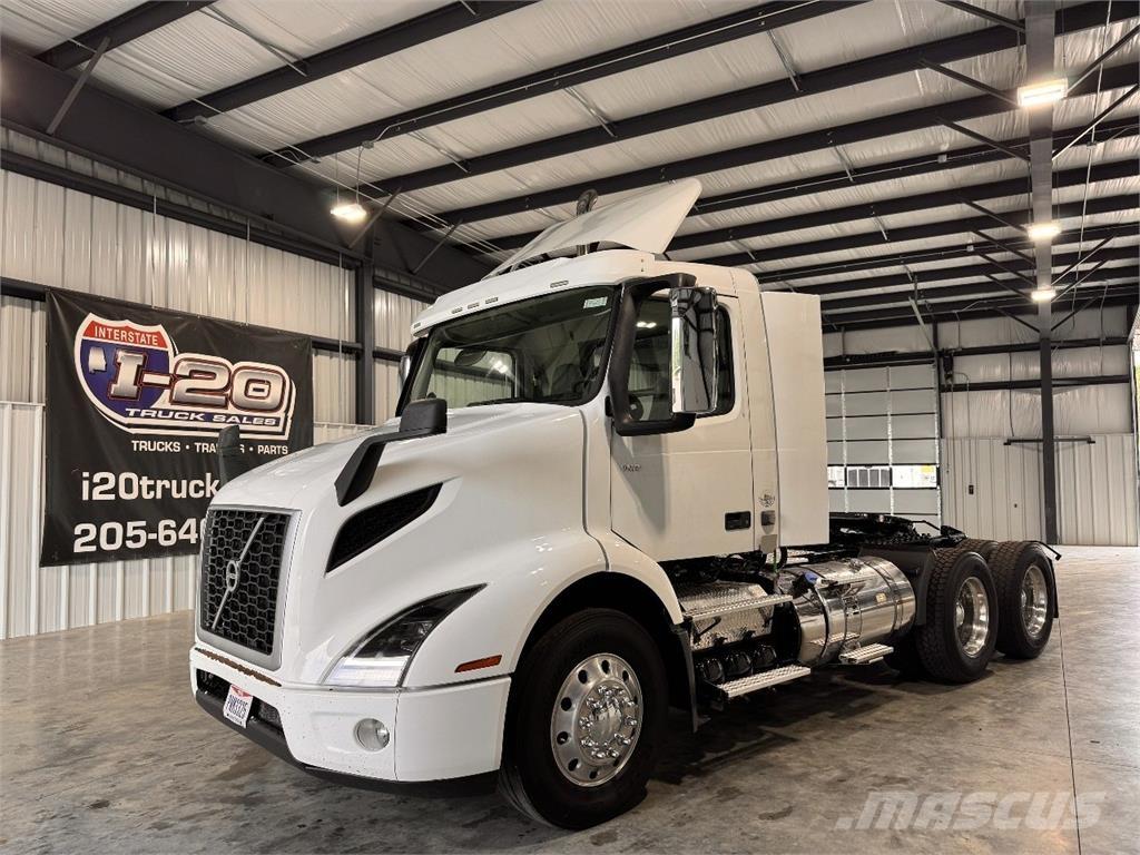 Volvo VNR64T300 中古トラクターヘッド | トレーラーヘッド