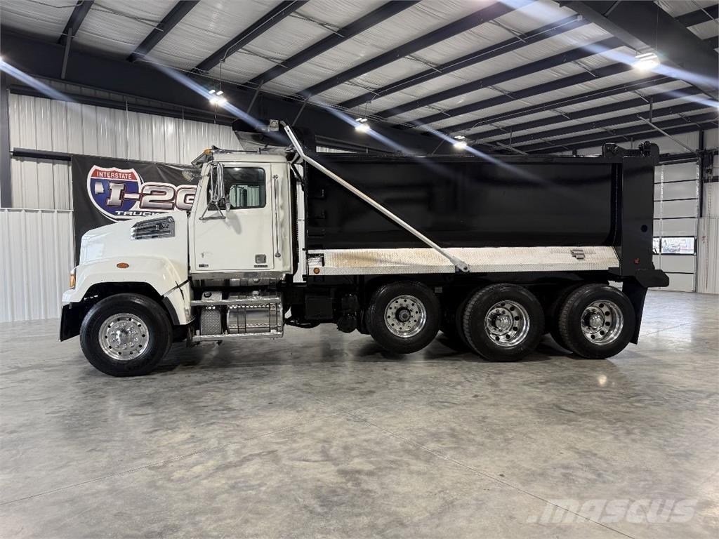 Western Star 4700SF ダンプ