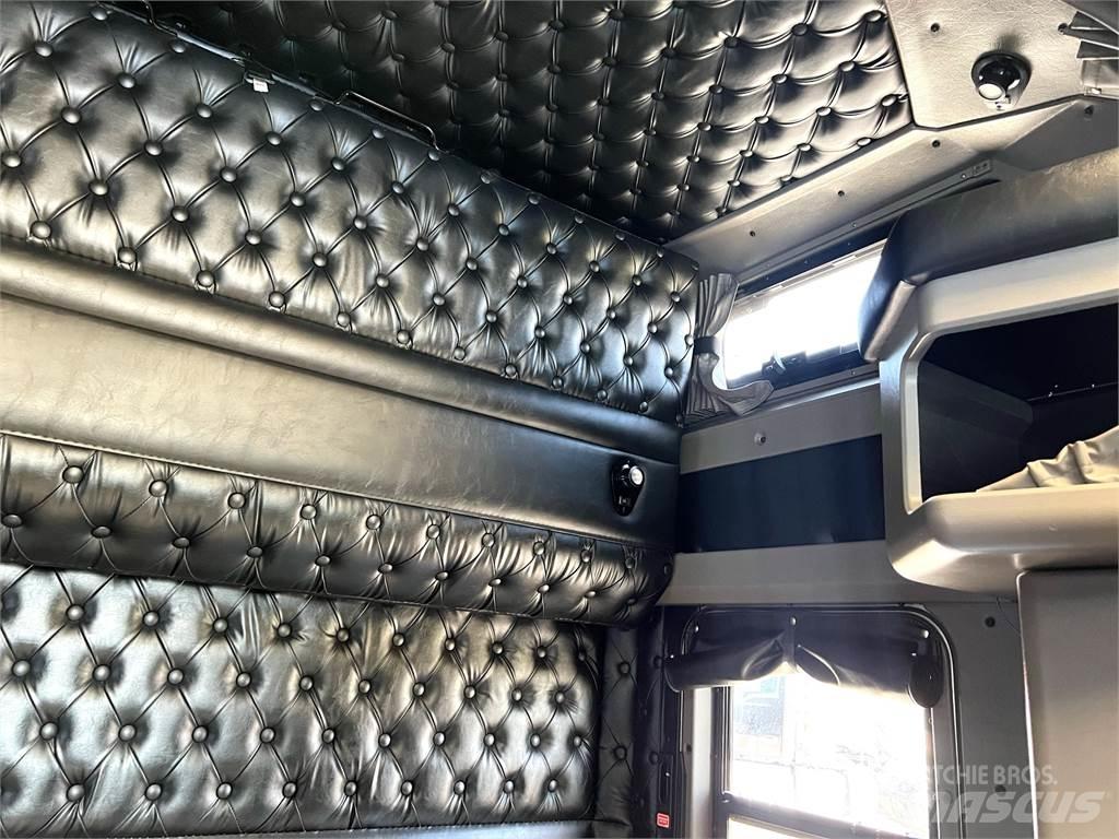 Kenworth W900 中古トラクターヘッド | トレーラーヘッド