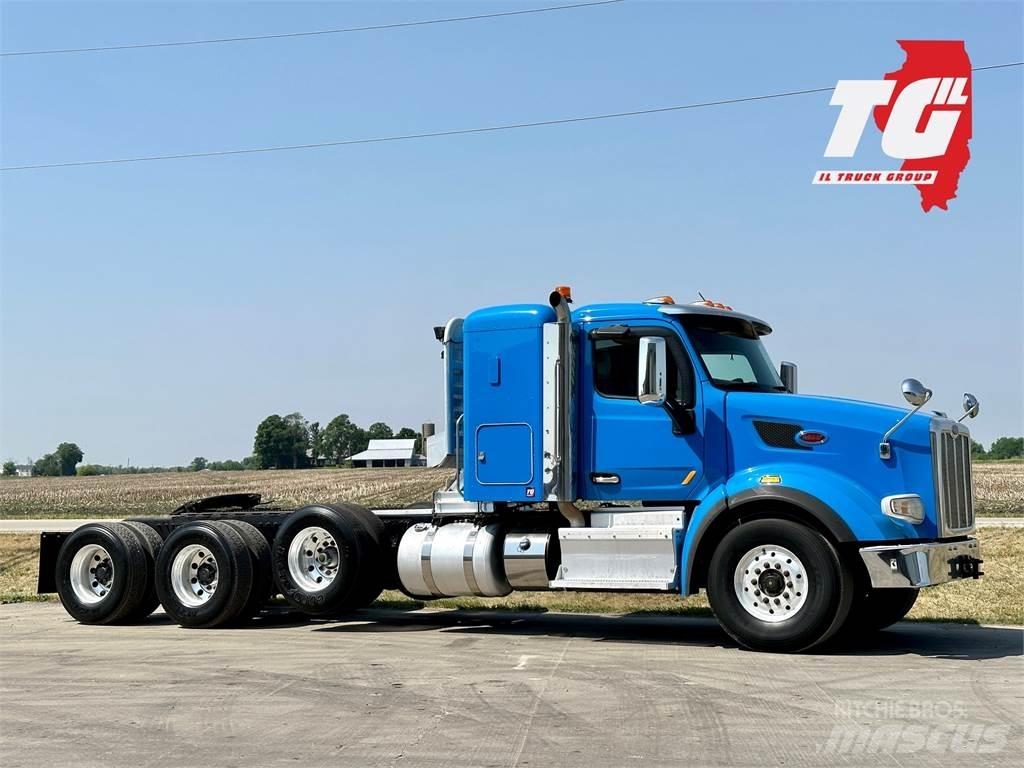 Peterbilt 567 中古トラクターヘッド | トレーラーヘッド