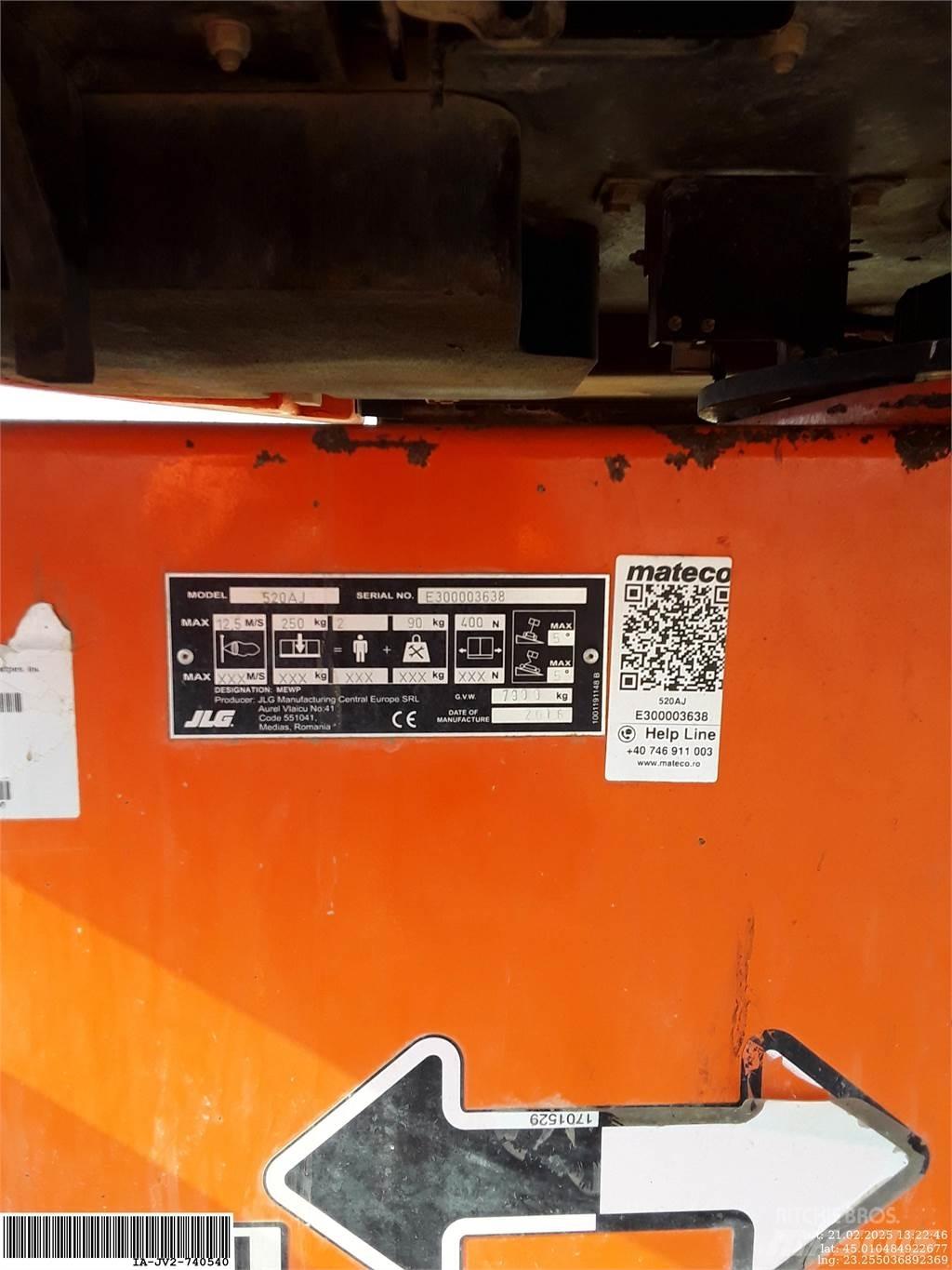 JLG 520AJ ブームリフト　屈伸型
