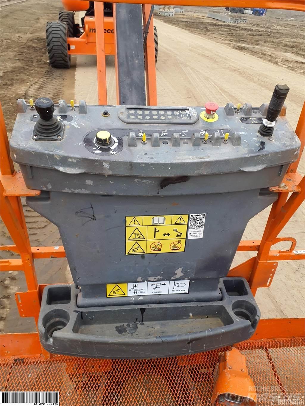 JLG 860SJ ブームリフト　屈伸型
