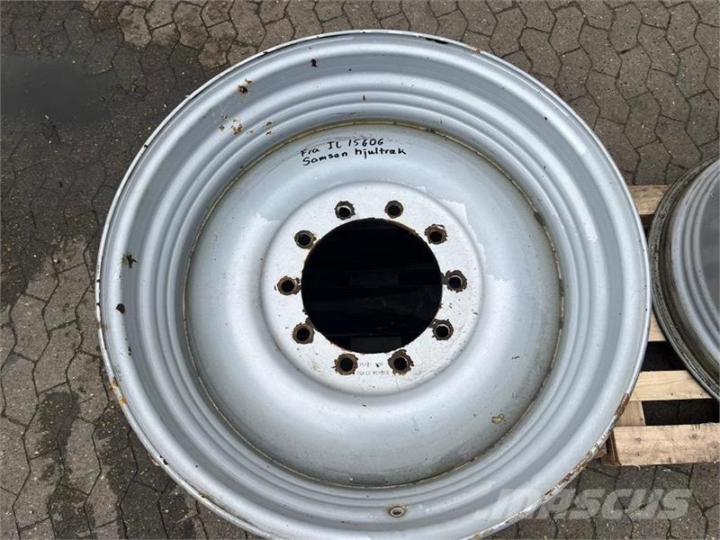  - - - タイヤ、ホイル、リム