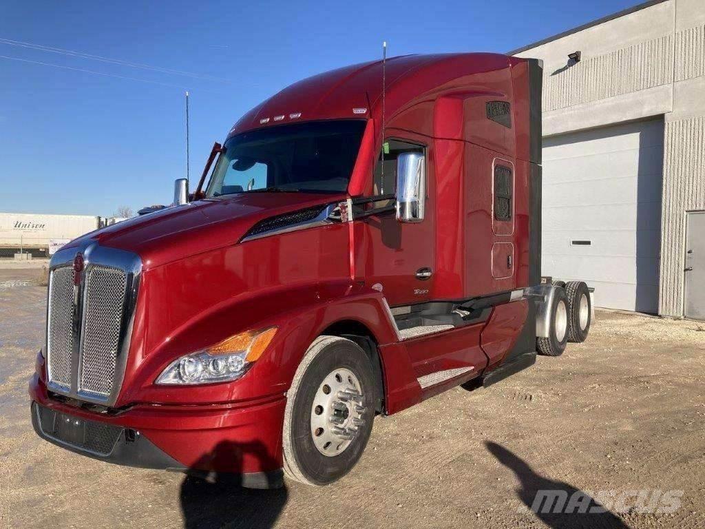 Kenworth T680 中古トラクターヘッド | トレーラーヘッド
