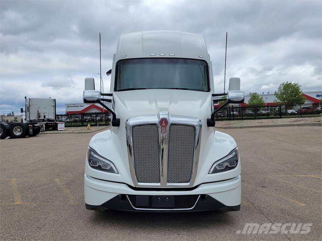 Kenworth T680 中古トラクターヘッド | トレーラーヘッド
