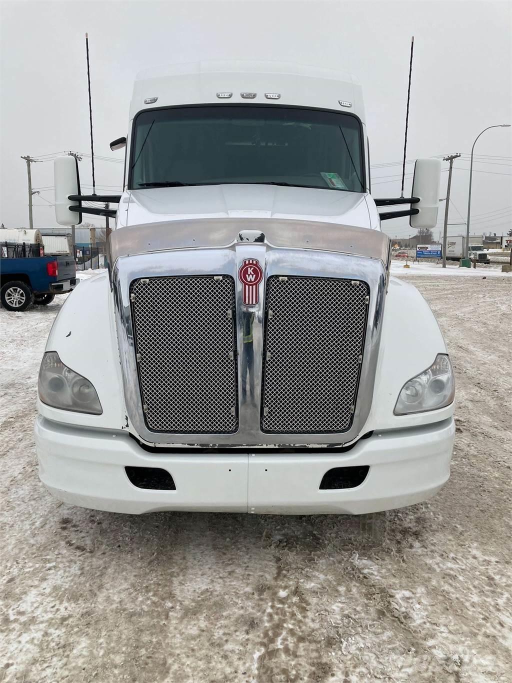 Kenworth T680 中古トラクターヘッド | トレーラーヘッド