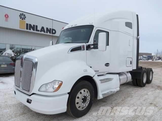 Kenworth T680 中古トラクターヘッド | トレーラーヘッド
