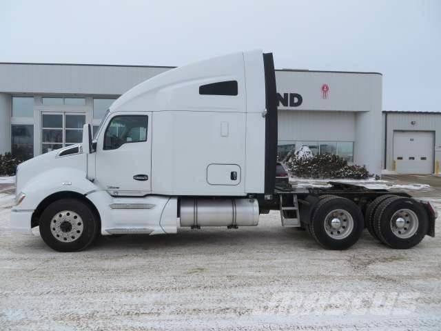 Kenworth T680 中古トラクターヘッド | トレーラーヘッド