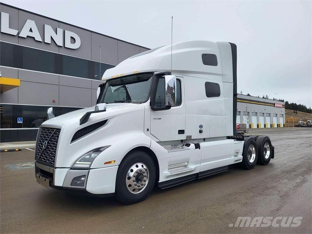 Volvo VNL 760 キャブ付きシャーシ