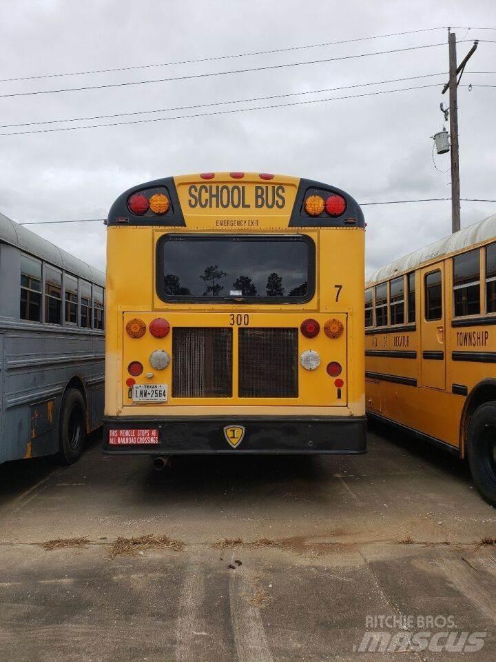 IC Bus 300 中古バスその他