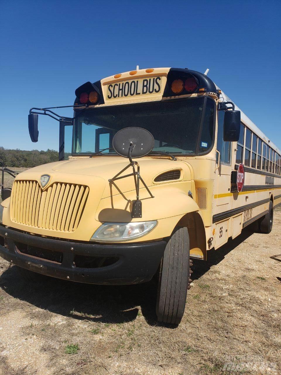 IC Bus CE200 中古バスその他