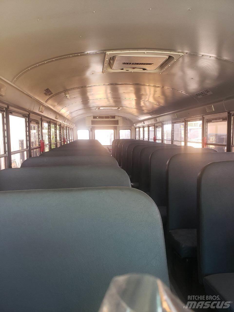 IC Bus CE300 中古バスその他
