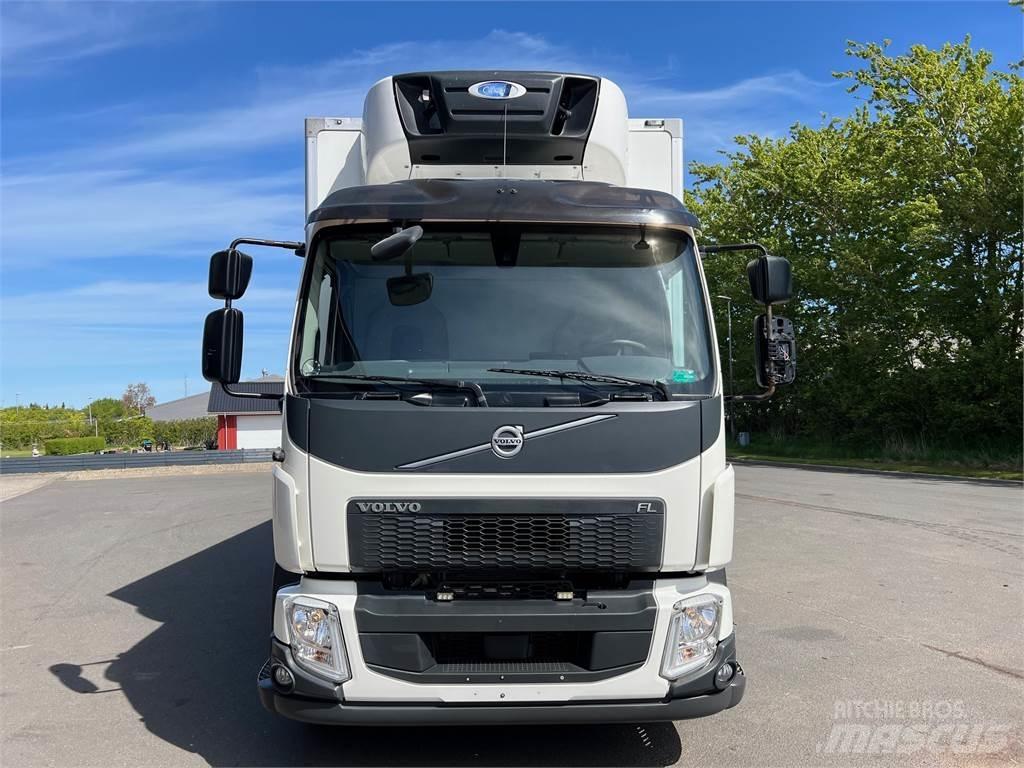 Volvo FL250 冷凍冷蔵車