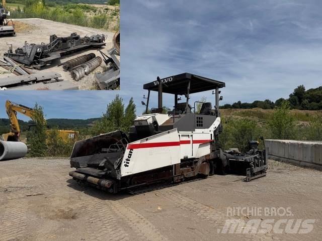 ABG Titan 8820 アスファルトフィニッシャ