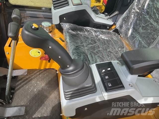 AGT MX21R 大型油圧ショベル12t以上（パワーショベル・ユンボ）