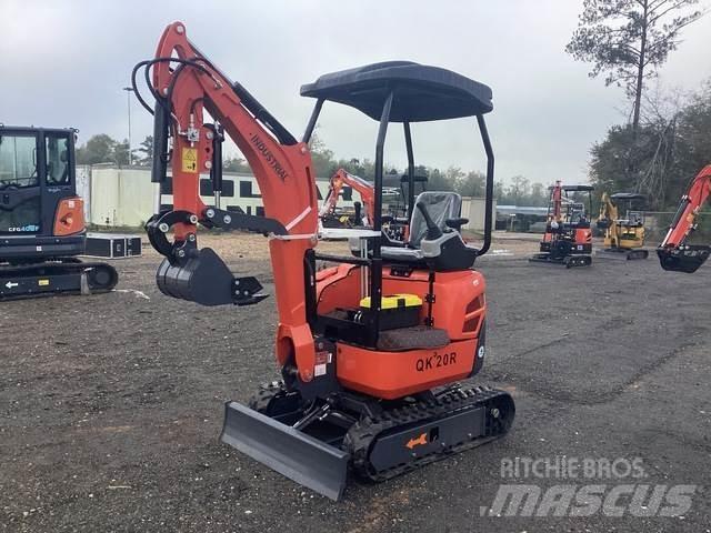 AGT QK20R 大型油圧ショベル12t以上（パワーショベル・ユンボ）