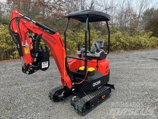 AGT QK20R 大型油圧ショベル12t以上（パワーショベル・ユンボ）