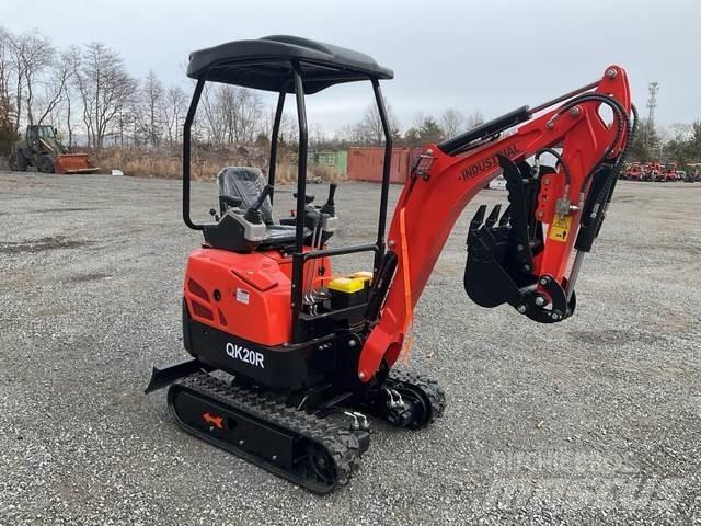 AGT QK20R 大型油圧ショベル12t以上（パワーショベル・ユンボ）