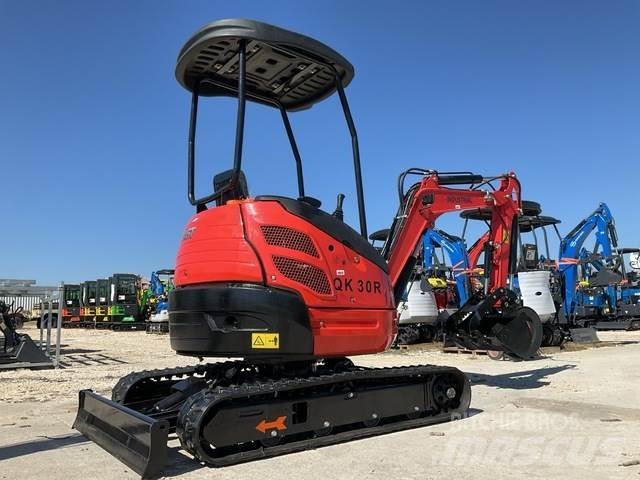 AGT QK30R 大型油圧ショベル12t以上（パワーショベル・ユンボ）